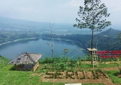 Bukit Cinta Lembah Seroja