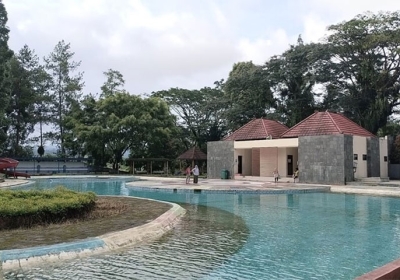 Kolam Renang Kalianget